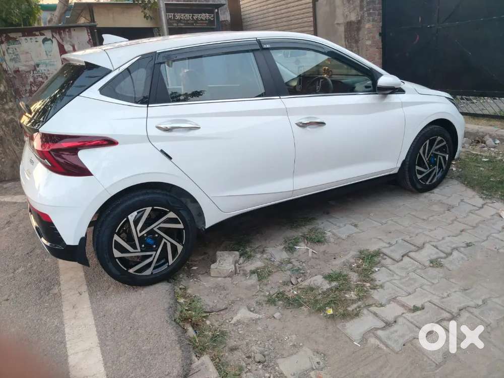 Hyundai I20 Petrol Asta 2025