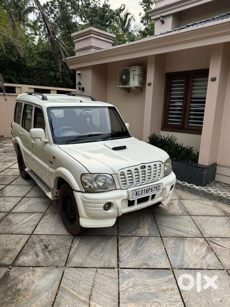 Mahindra Scorpio Diesel 2006