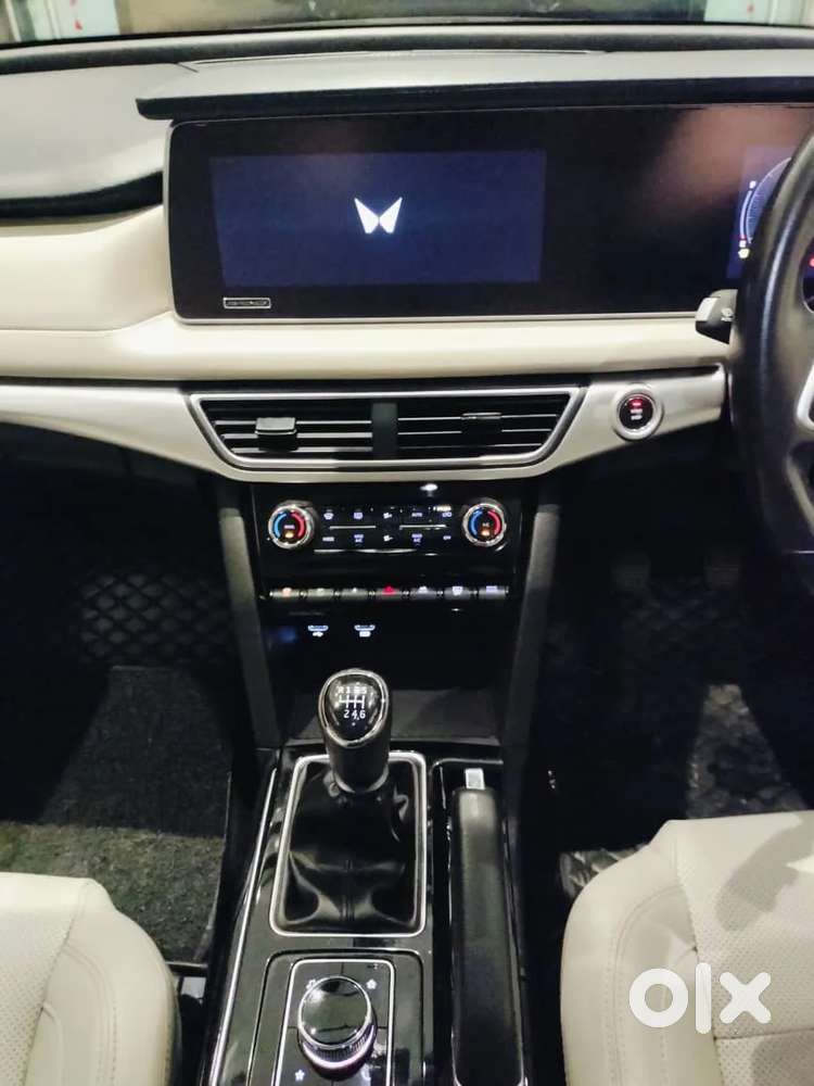 Maruti Suzuki Grand Vitara 1.5 Delta Smart Hybrid, 2024, Petrol
