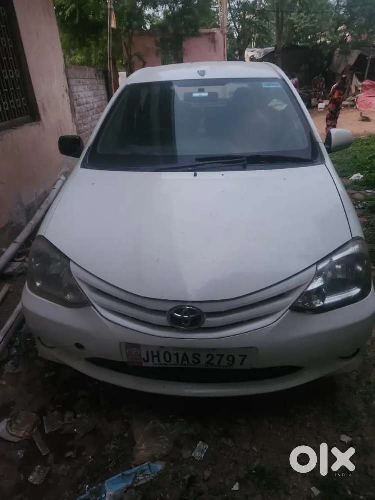 Toyota Etios Liva 2012 Diesel 200000 Km Driven