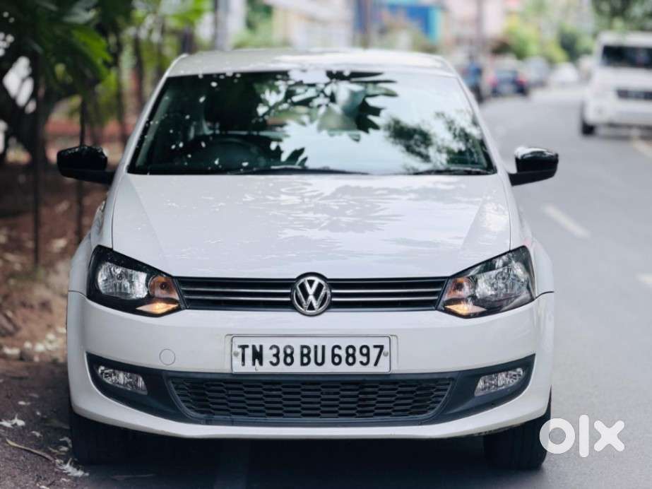 Volkswagen Polo Petrol Highline 1.2l, 2013, Petrol