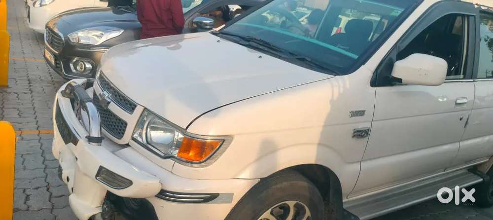 Chevrolet Tavera Neo 2015