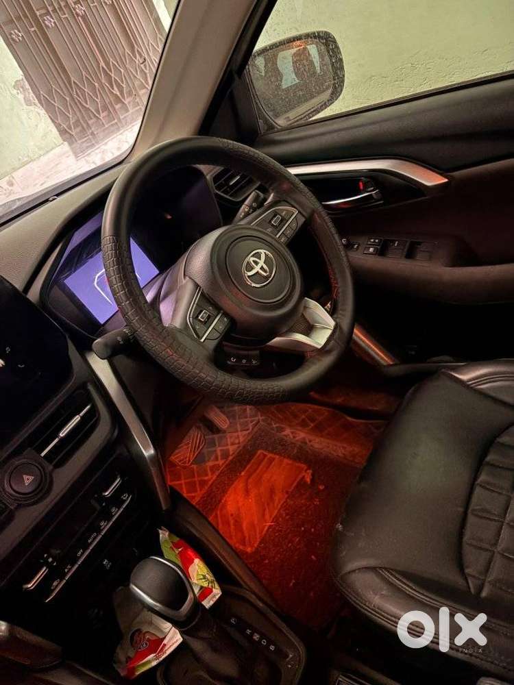 Toyota Urban Cruiser Hyryder 1.5 S Hybrid, 2022, Petrol