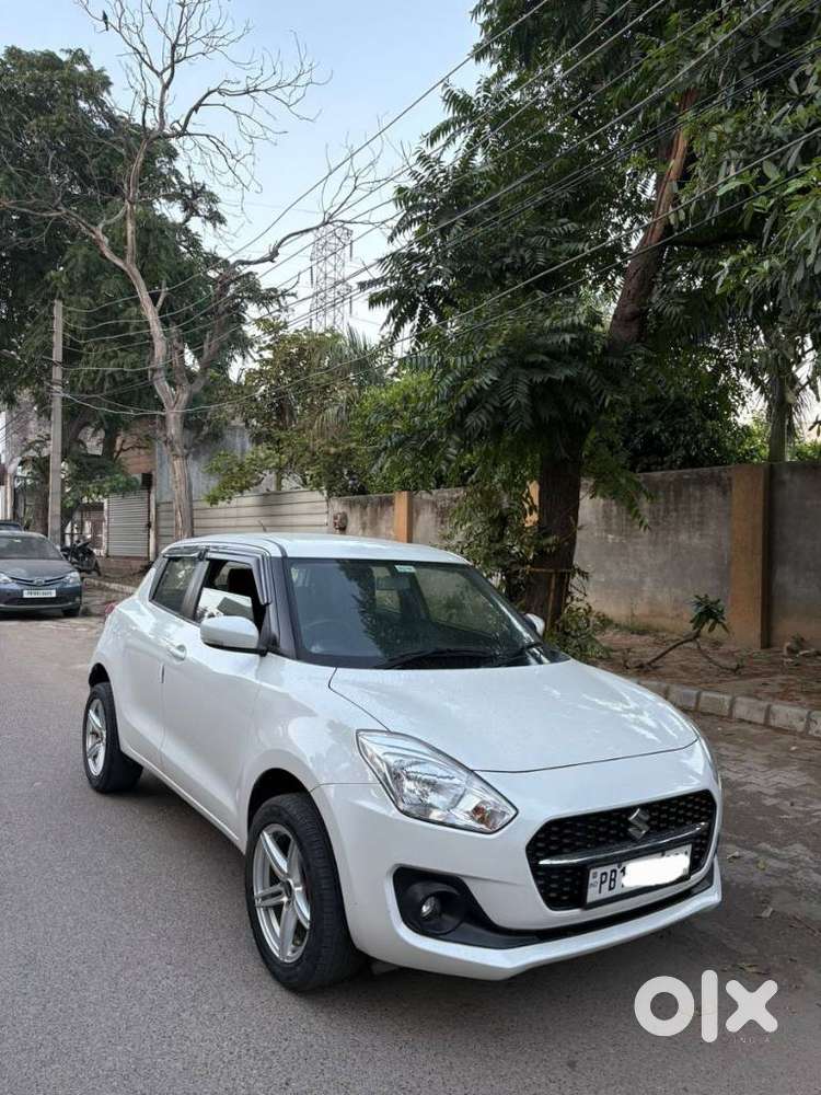 Maruti Suzuki Swift Vvt Vxi, 2021, Petrol
