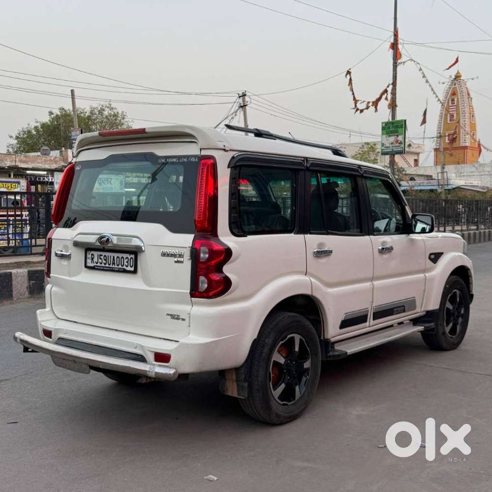 Mahindra Scorpio Classic 2.2 S 11 Mt 7 Cc, 2020, Diesel