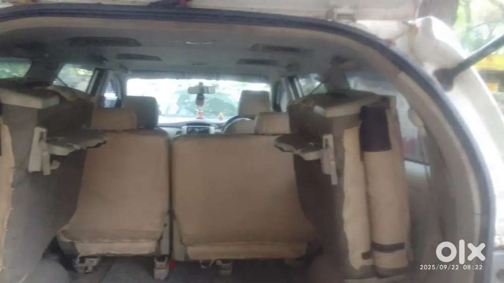 Toyota Innova 2014 Model For Sale