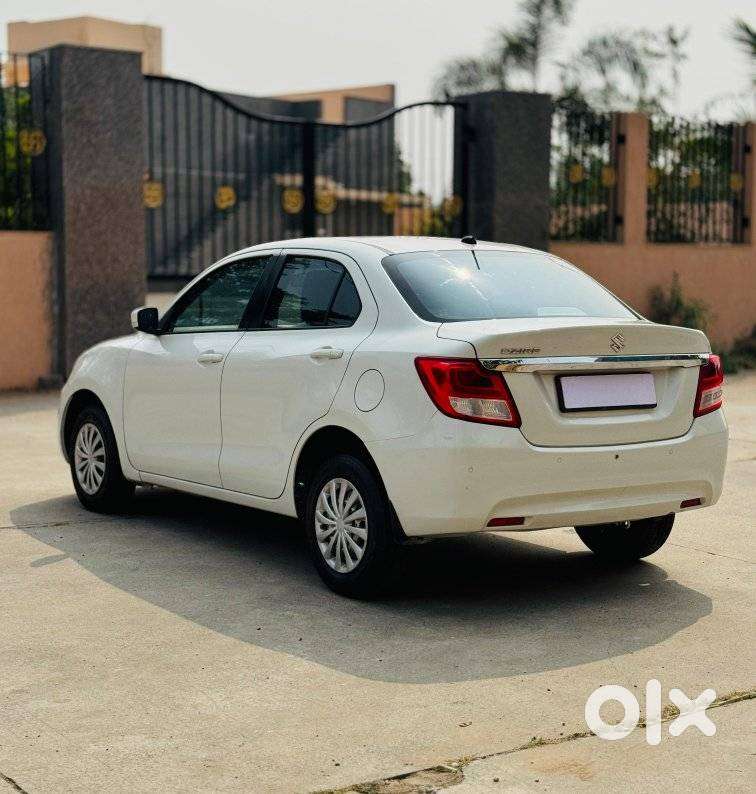 Maruti Suzuki Dzire 1.2 Vxi Cng, 2022, Petrol