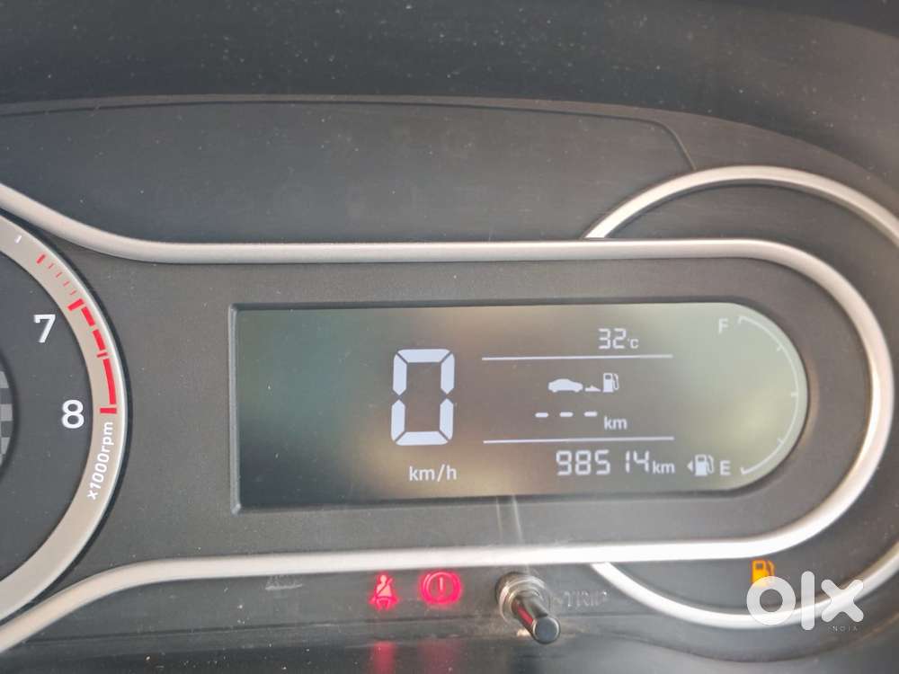 Hyundai Grand I10 Nios Sportz 1.2 Kappa Dual Tone, 2020, Petrol