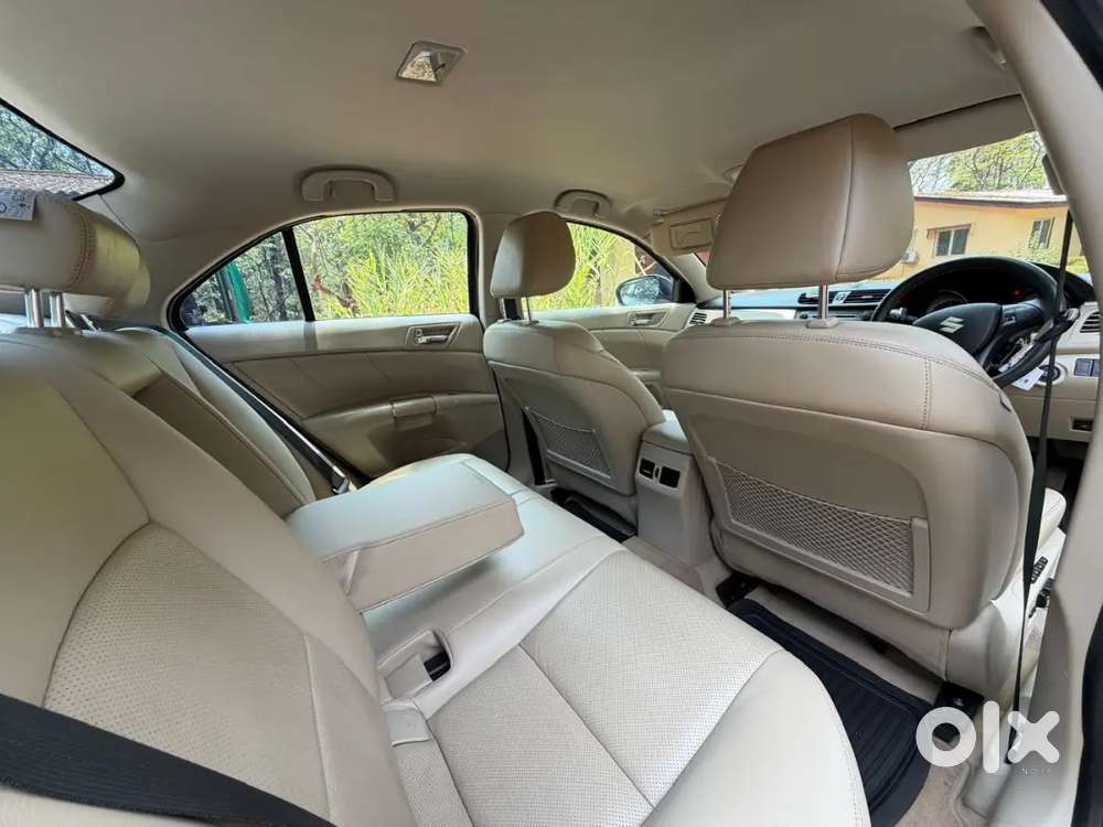 Maruti Suzuki Kizashi 2011 Petrol Well Maintained