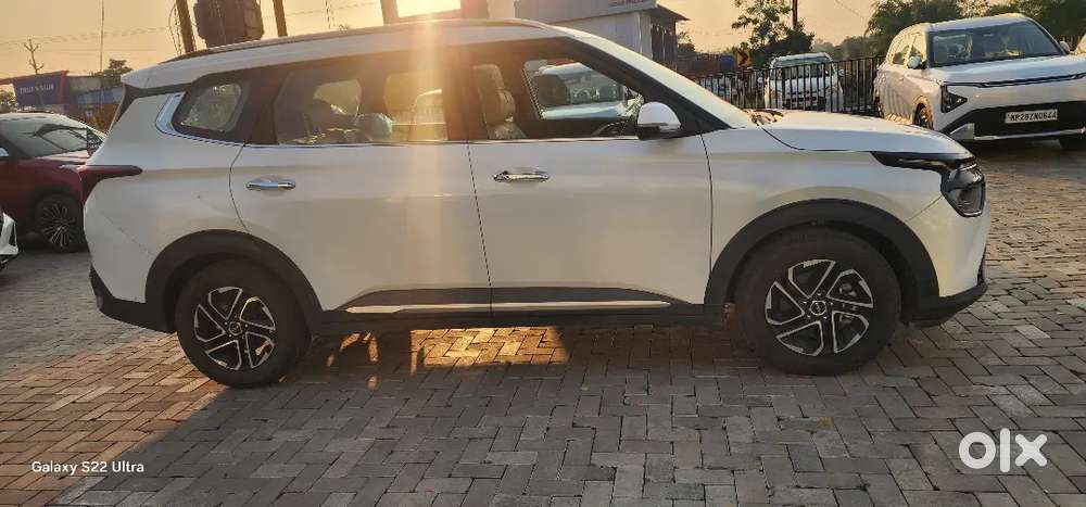 Kia Carens 2024 Diesel 7986 Km Driven