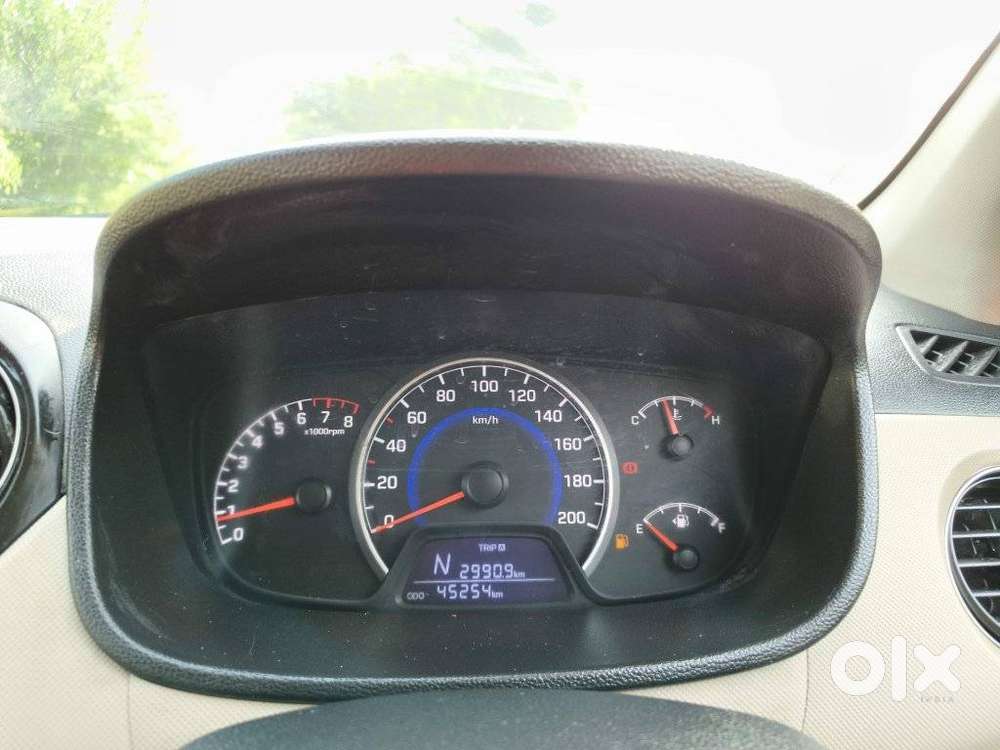 Hyundai Grand I10 1.2 Sportz At, 2017, Petrol