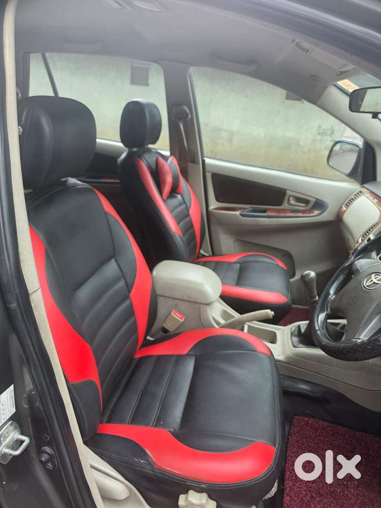 Toyota Innova 2.5 Gx 8 Str Bs-iii, 2013, Diesel