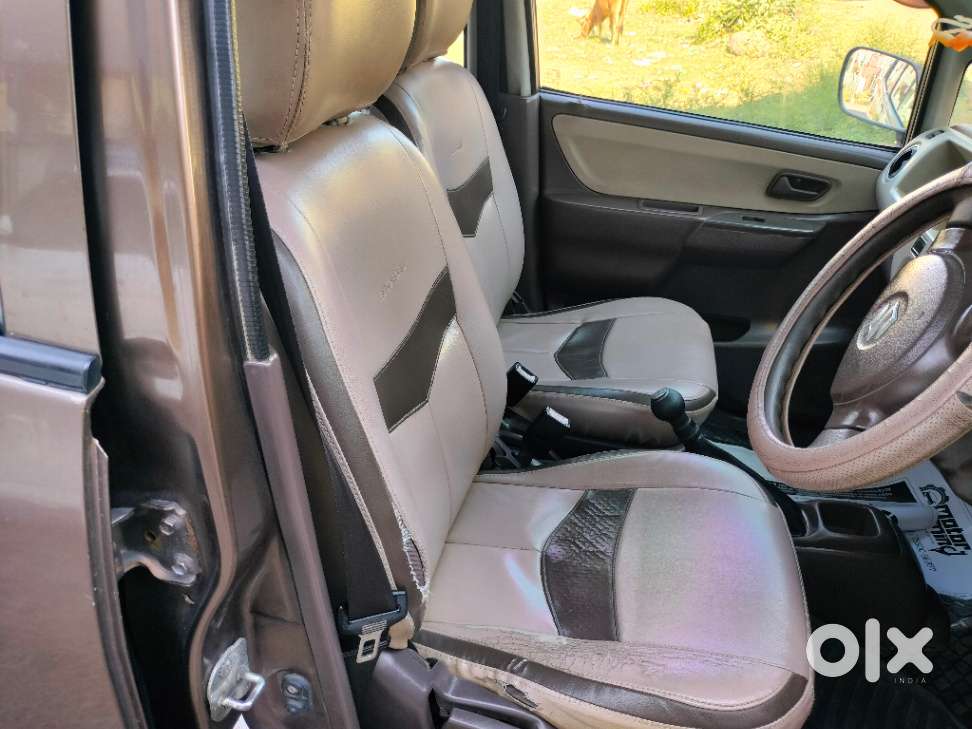 Maruti Suzuki Zen Estilo Lxi Bs Iv, 2010, Petrol