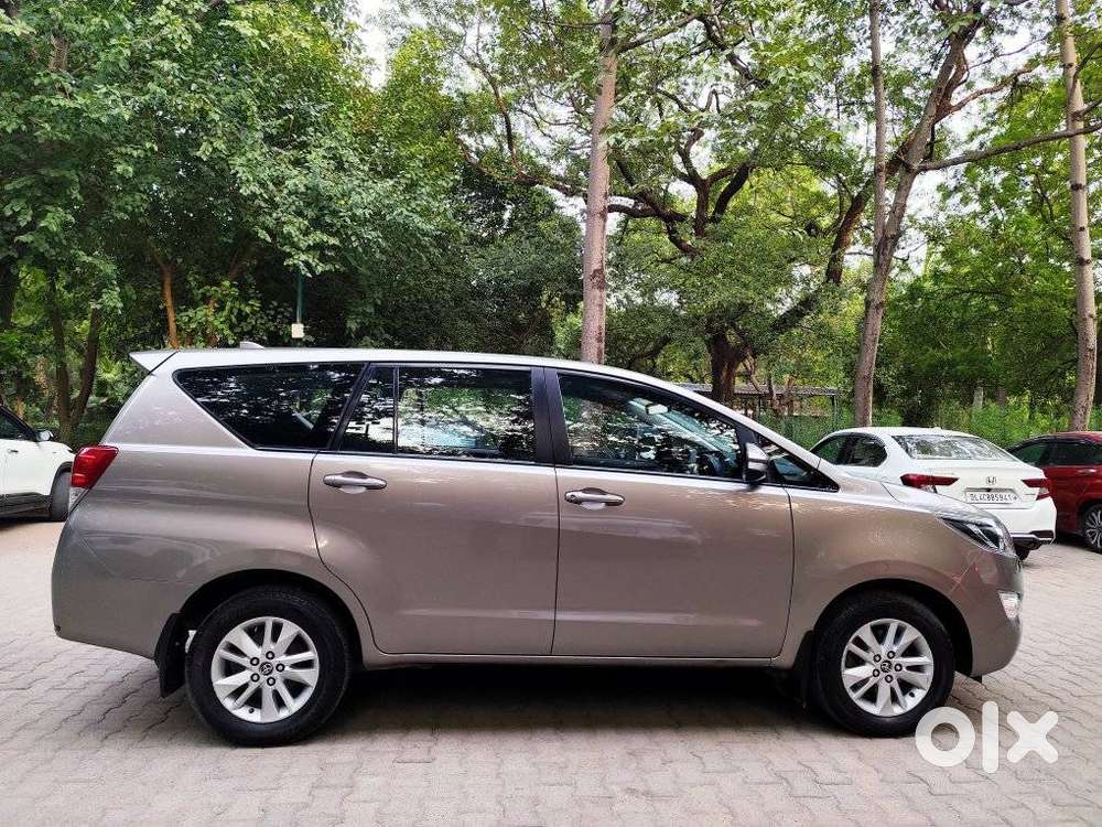 Toyota Innova Crysta 2.4 Gx Mt, 2017, Diesel