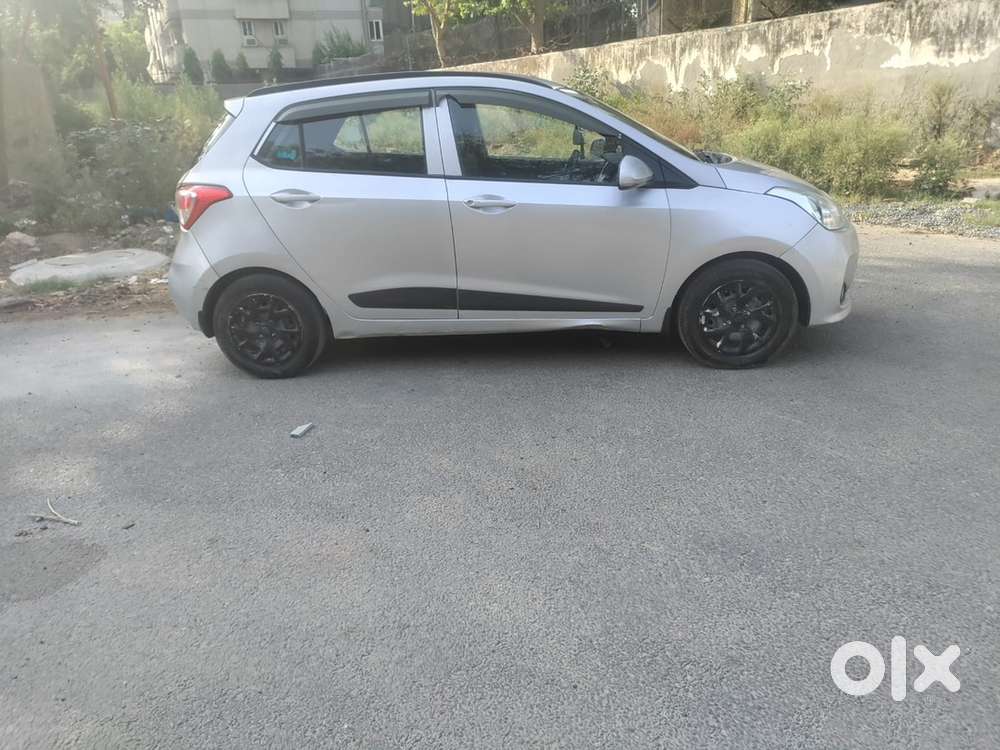 Hyundai Grand I10 Sportz 2018cng