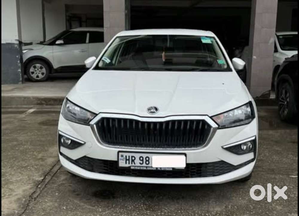 Skoda Slavia 1.5 Ambition Automatic 2024
