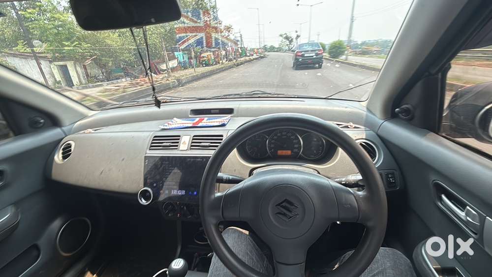 Maruti Suzuki Swift 2010