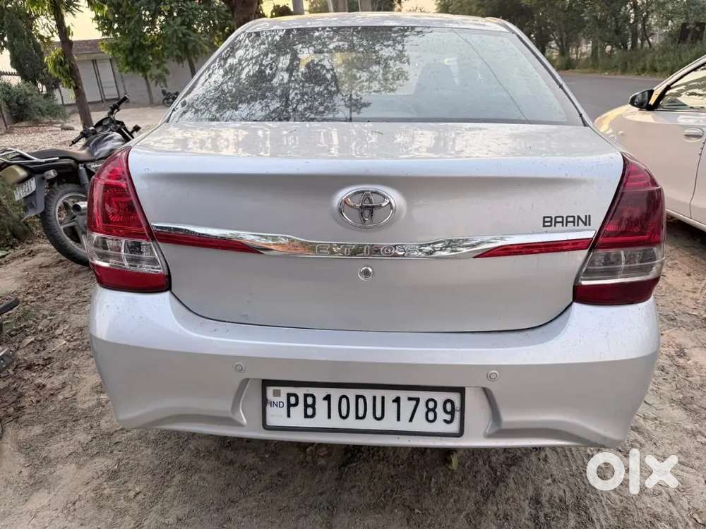 Toyota Etios 2012 Diesel 200000 Km Driven