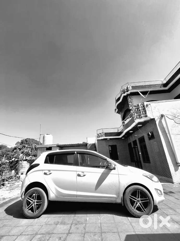 Hyundai New I20 2013 Diesel 124365 Km Driven