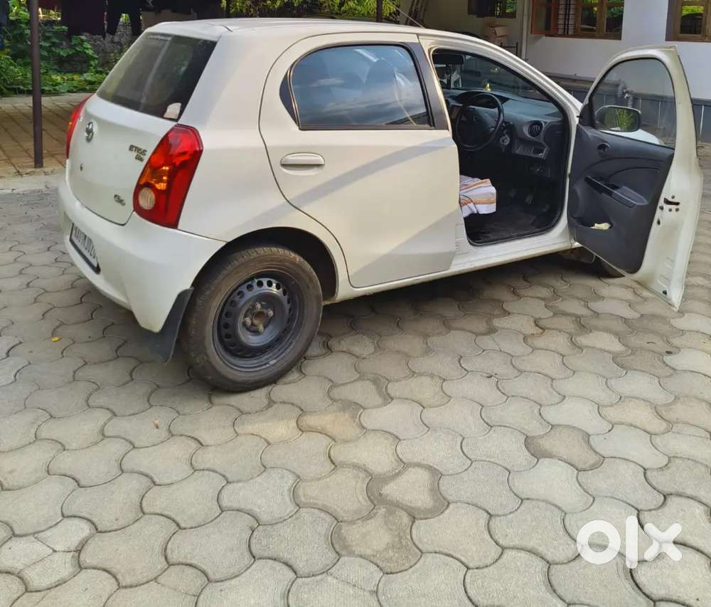 Toyota Etios Liva 2012
 Diesel
 Well Maintained
Showroom Conditions