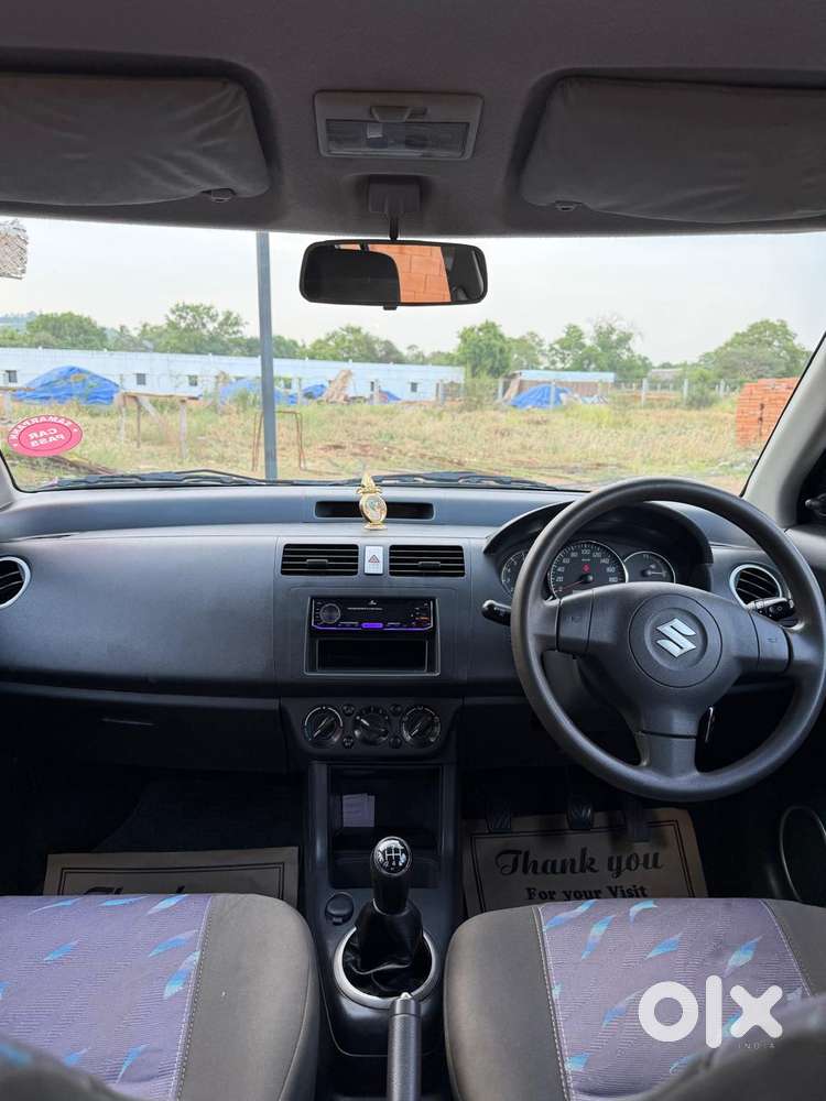 Maruti Suzuki Swift Vxi Optional, 2011, Petrol