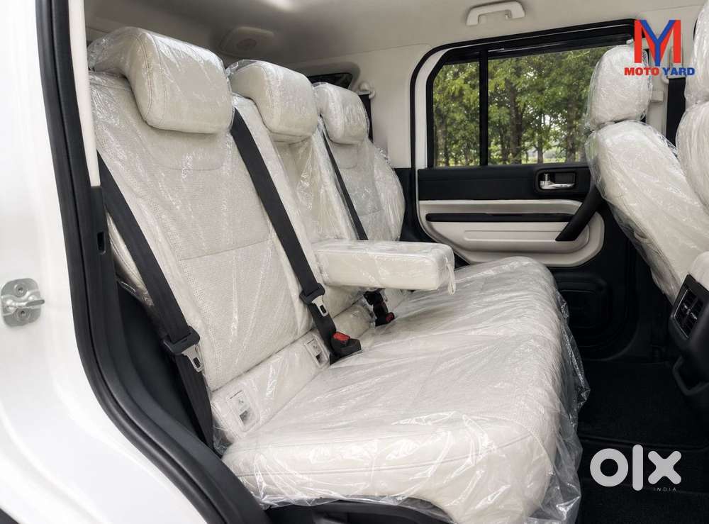 Mahindra Thar Roxx Ax7 L Petrol At 2wd, 2026, Petrol