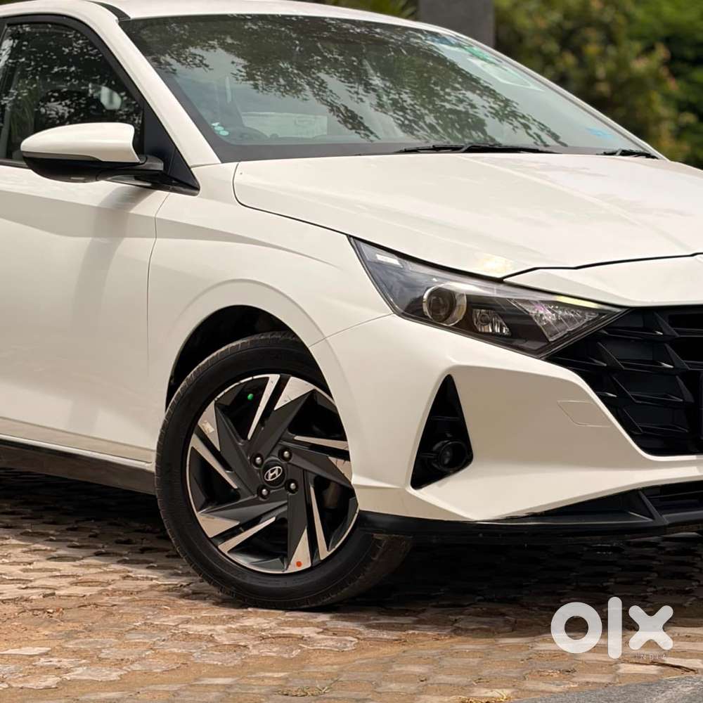 Hyundai I20 Asta 1.4 Automatic (o) With Sunroof, 2022, Petrol