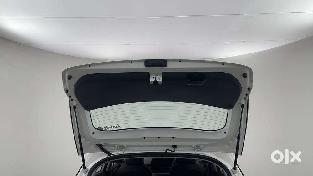 Hyundai New I20 1.0 Asta (o) Turbo Dct, 2023, Petrol