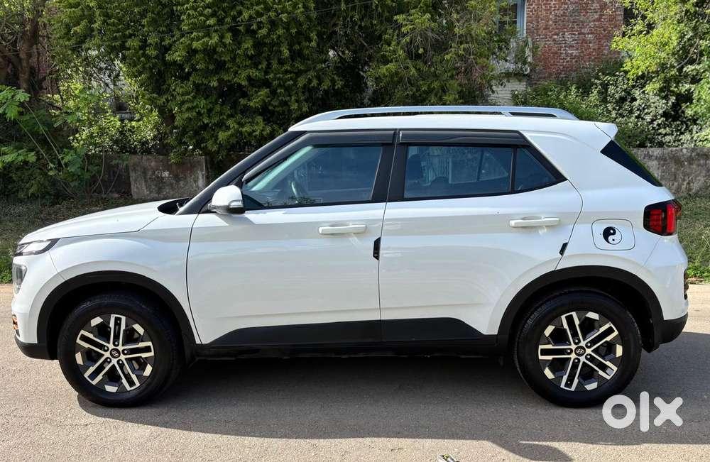 Hyundai Venue S Diesel, 2023, Diesel