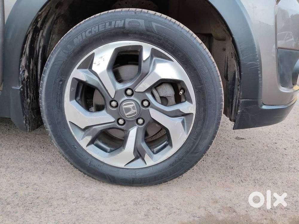 Honda Br-v I-vtec V Mt, 2016, Petrol