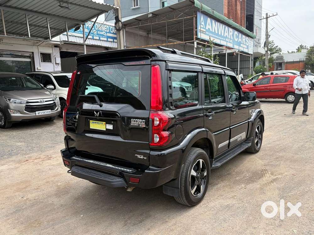 Mahindra Scorpio Classic 2.2 S 11 Mt 7 Str, 2023, Diesel