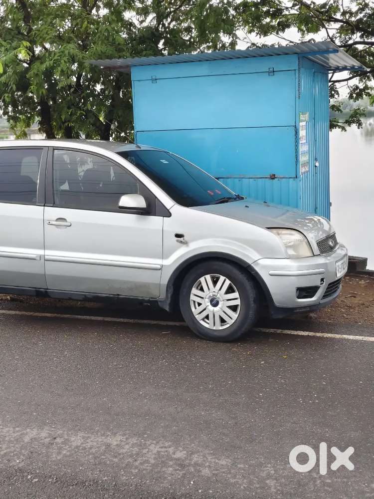 Ford Fusion Plus 2005