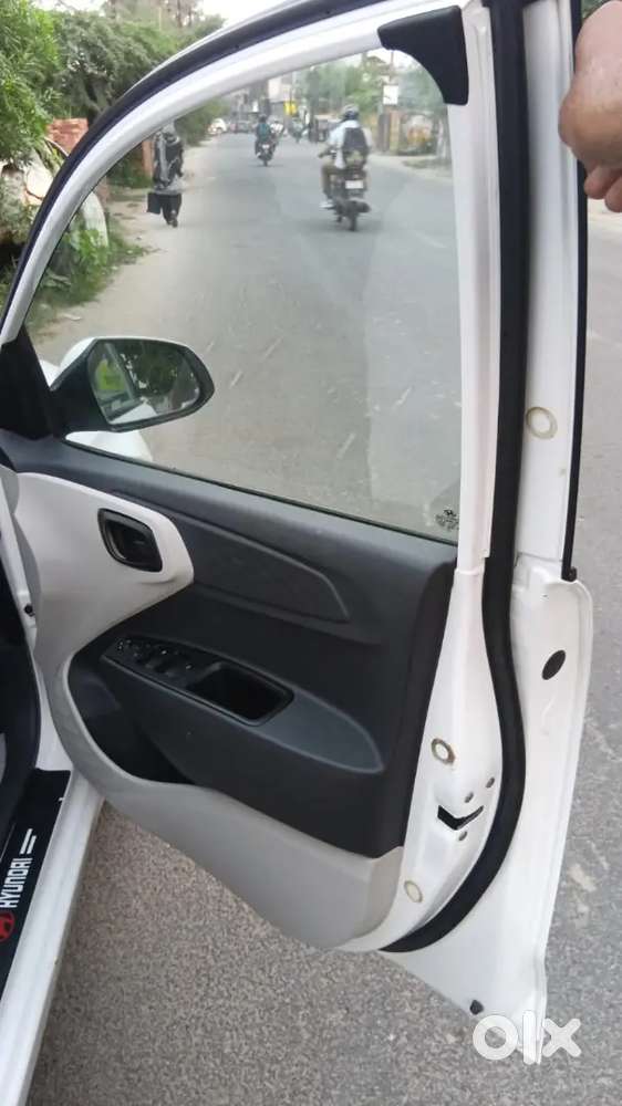 Hyundai Aura 2025 Cng & Hybrids 57000 Km Driven