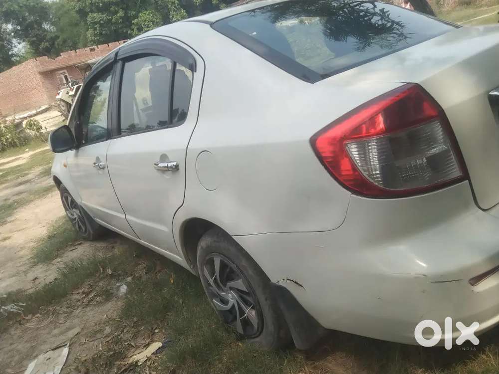 Maruti Suzuki Swift 2012