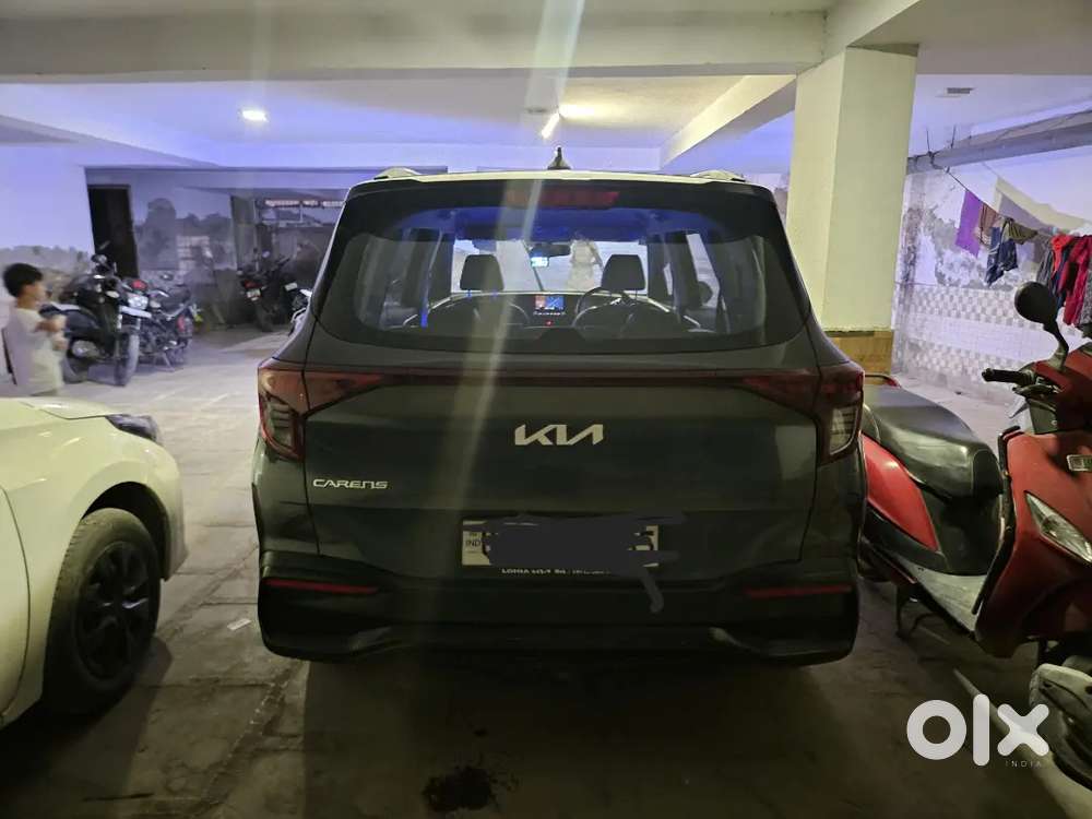 Kia Carens Sep' 2022 Petrol 30500 Km Driven