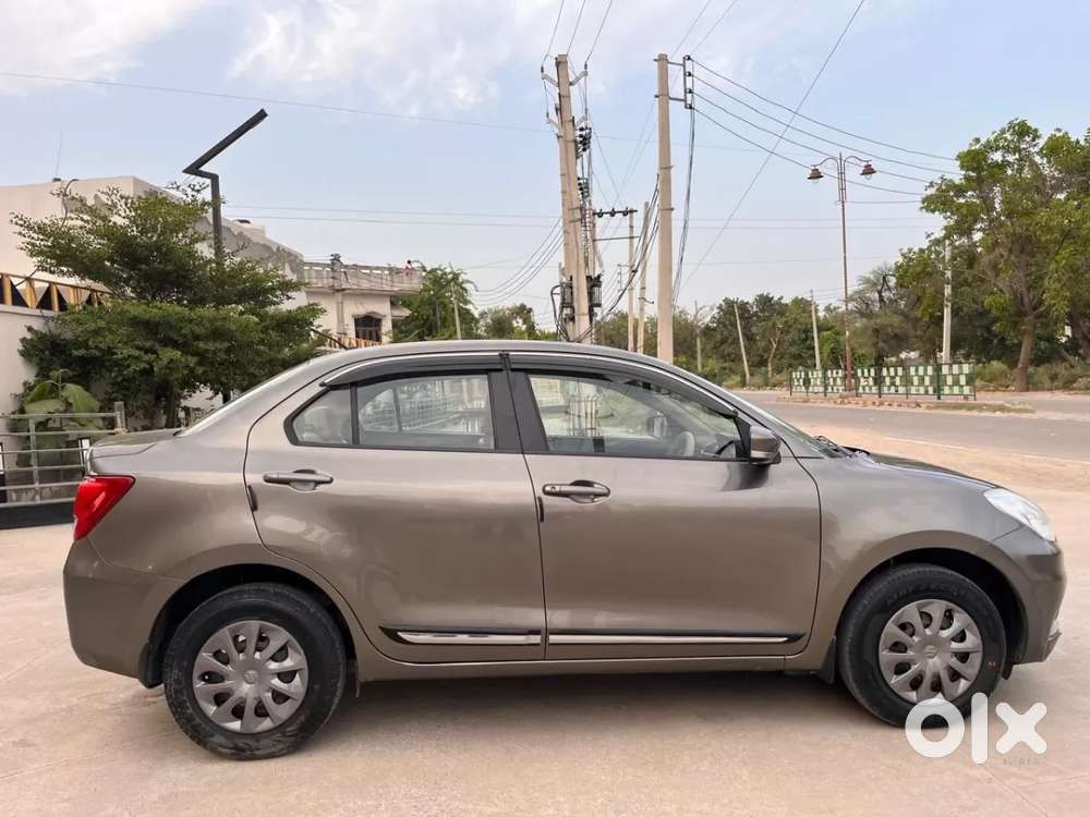 Maruti Suzuki Dzire 1.2 Vxi, 2021, Petrol