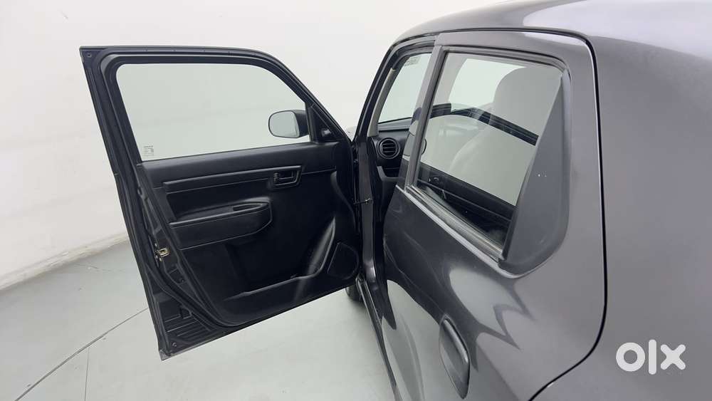 Maruti Suzuki S-presso Vxi At, 2019, Petrol