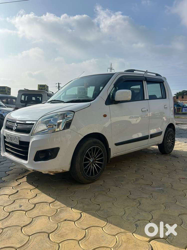 Maruti Suzuki Wagon R Amt Vxi Plus, 2016, Petrol