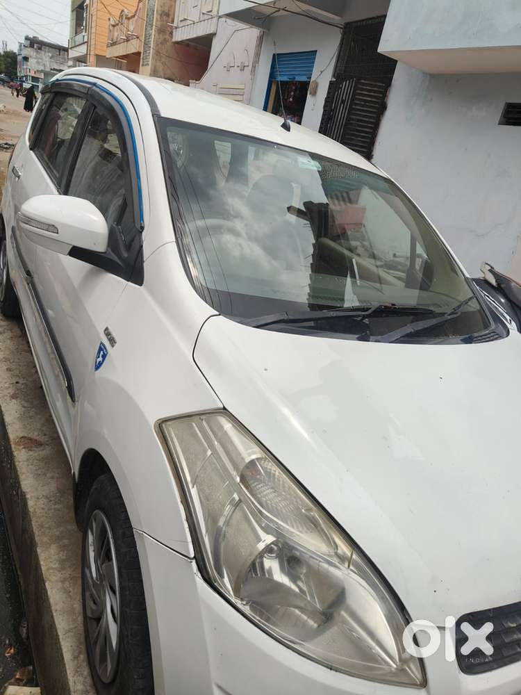 Maruti Suzuki Ertiga Limited 2014