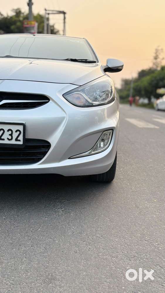 Hyundai Fluidic Verna 1.6 Vtvt Sx, 2013, Petrol