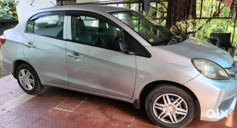 Honda Amaze 1.5 E 2016