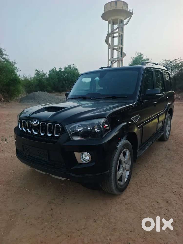 Mahindra Scorpio 2021 Diesel 75689 Km Driven