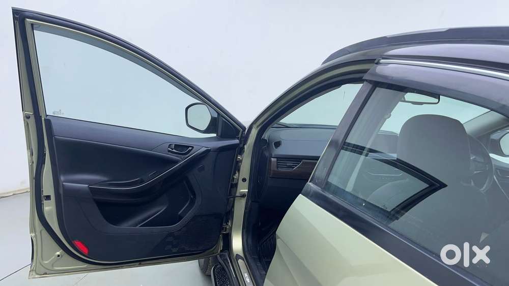 Tata Nexon 1.5 Revotorq Xza Plus Kaziranga, 2022, Petrol