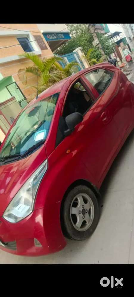 5tyrres Alloy Wheels 80% Tyres New Battery