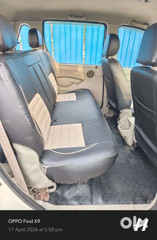 2013 Diesel 7 Sitter Car