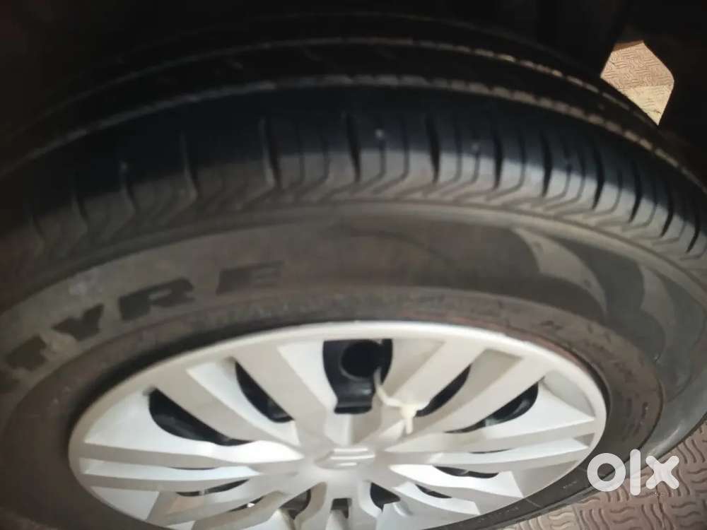 Swift Dzire ,vdi
Fuel : Disel
Model : 2016 December