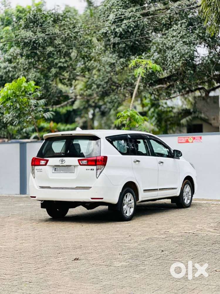Toyota Innova Crysta [2020-ongoing] 2.4 Gx 7 Str, 2019, Diesel