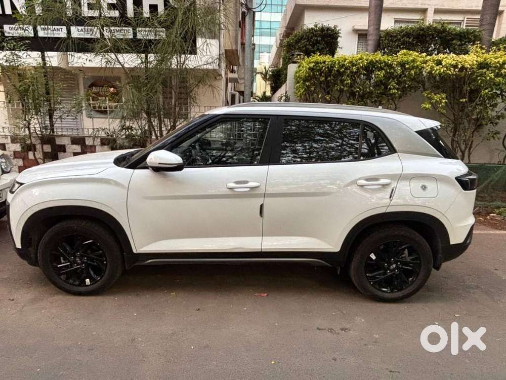 Hyundai Creta 1.5 Sx (o) Ivt Petrol, 2025, Petrol