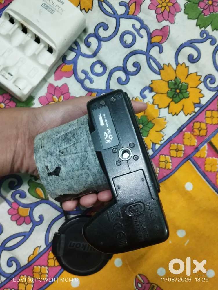 Nicon coolpix l310 camera