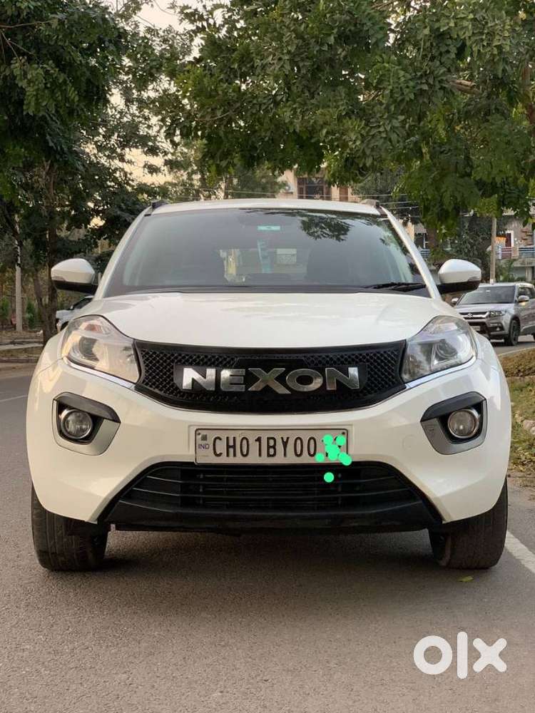 Tata Nexon 1.2 Revotron Xz Plus, 2019, Petrol